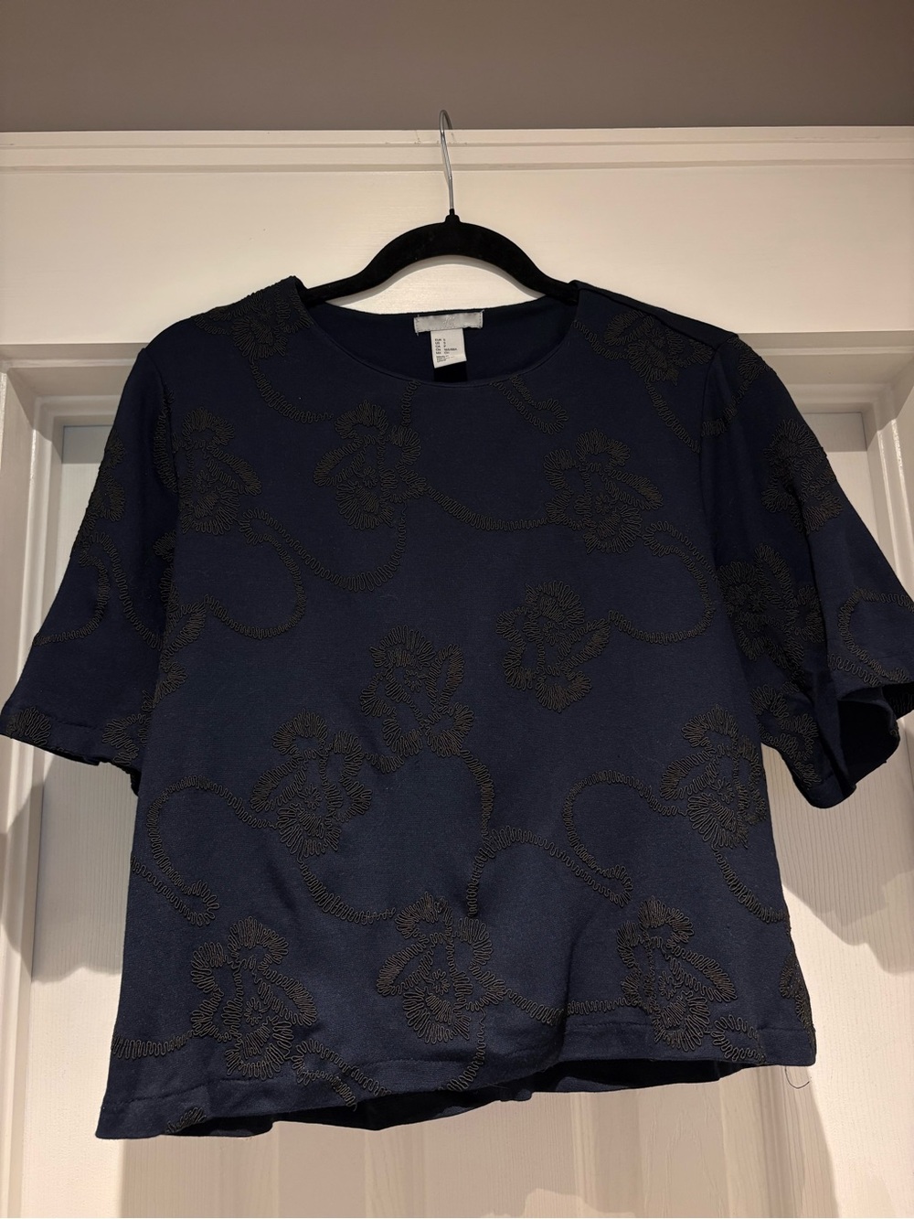 H&M Navy Short Sleeve Embroidered Floral Tee